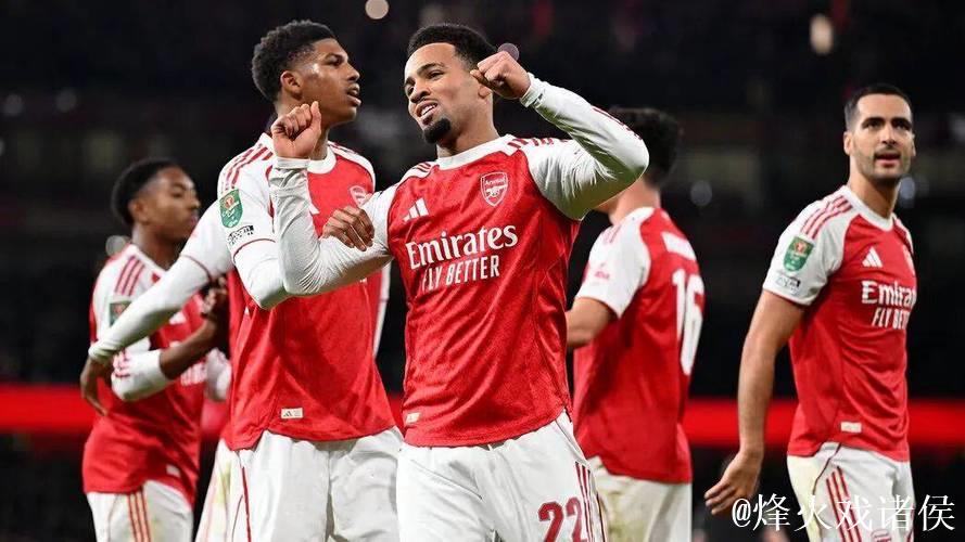 阿森纳18场不败，梅里诺化身梅超风助攻萨卡破门2:0！